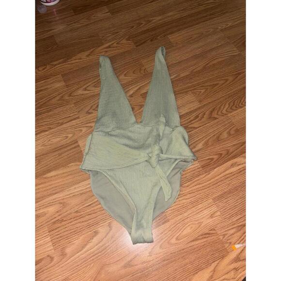 Salty Weekend Fiji Sage Green One Piece Swimsuit Size Large - Picture 5 of 11